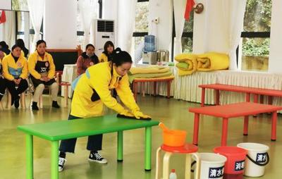 技能比拼展風采，專業護航助成長——六枝特區實驗幼兒園舉辦保育員技能大賽